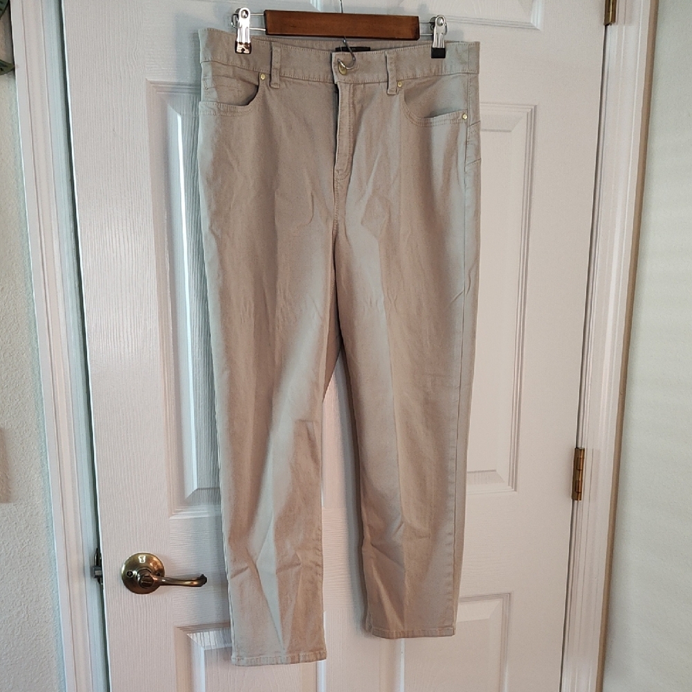 Chico's Beige Crop Pants Size 1